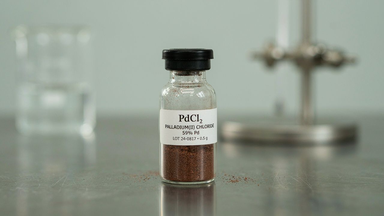 کلرید پالادیوم 59% چیست و درصد پالادیوم در PdCl₂ چه مفهومی دارد؟